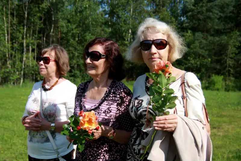 Kristības un bērnu svētīšana Olaines draudzē