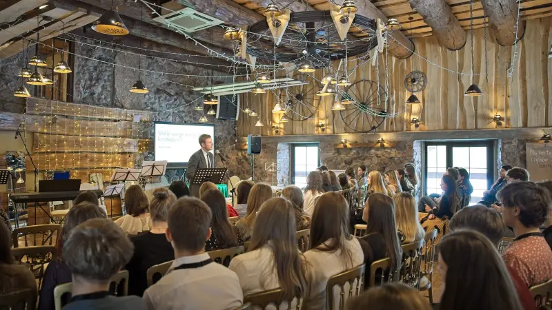 Jauniešu konference "#IRL"
