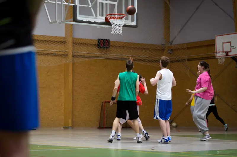 Sporta un sadraudzības pasākums Inčukalnā