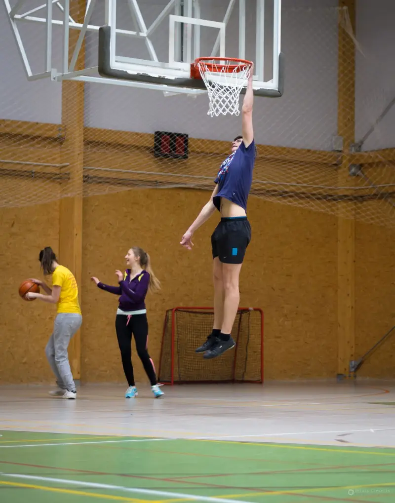 Sporta un sadraudzības pasākums Inčukalnā