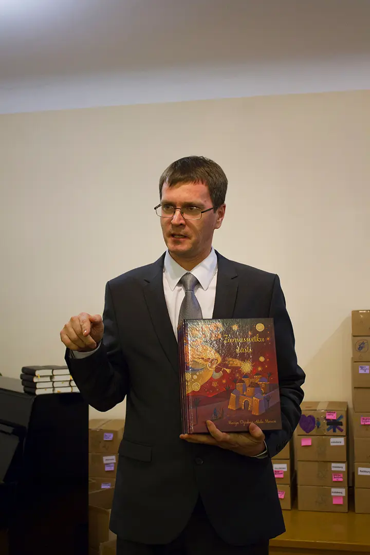 Labdarības pasākums ar ADRAs paciņām Tukuma draudzē
