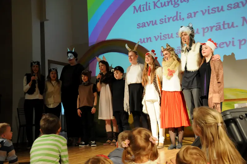 Bērnu un pusaudžu festivāls „Varavīksne”
