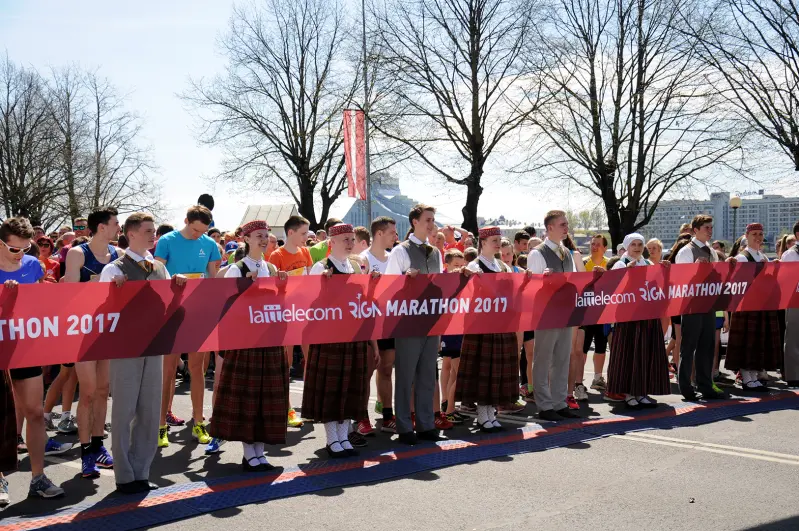 Maratons - Neseko man, seko Jēzum!