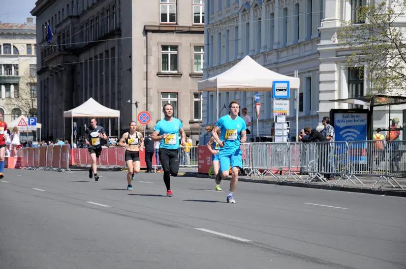 Maratons - Neseko man, seko Jēzum!