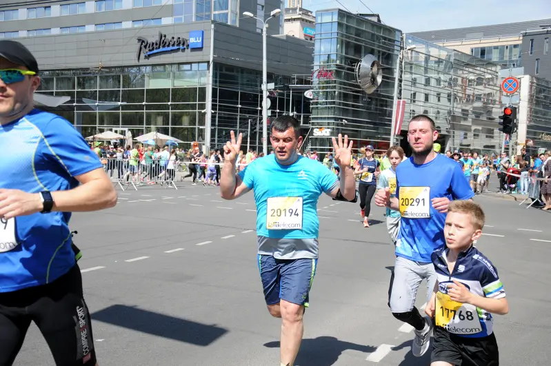 Maratons - Neseko man, seko Jēzum!