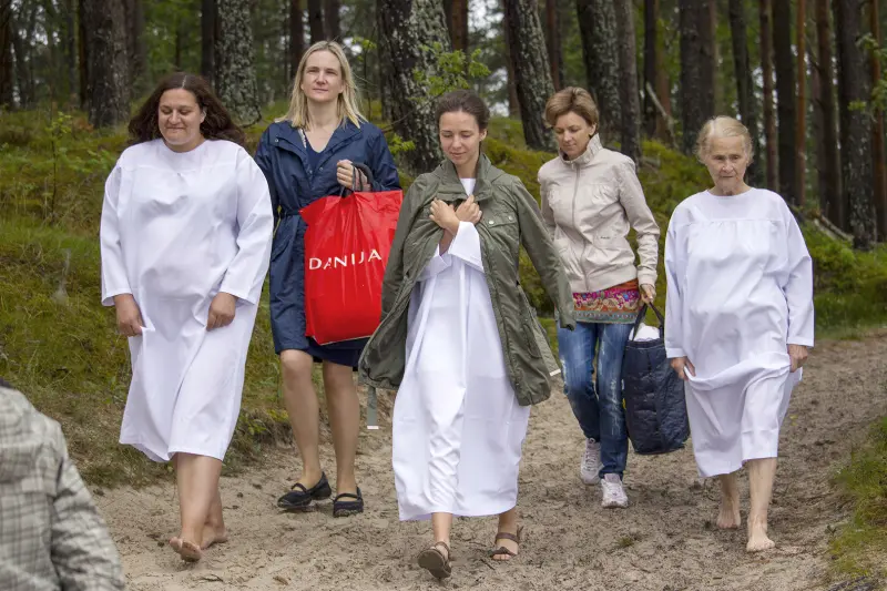 Kristības Klapkalnciema jūrmalā - Tukuma draudze