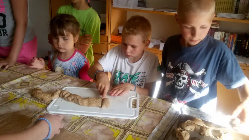 Trīs bērnu nometnes “Seko Jēzus pēdās!”
