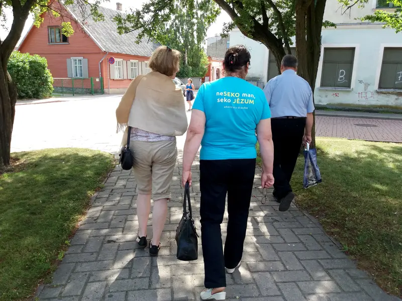 Trīs bērnu nometnes “Seko Jēzus pēdās!”