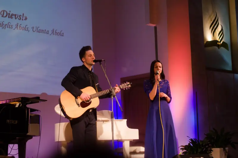 Labdarības koncerts "Mierā"