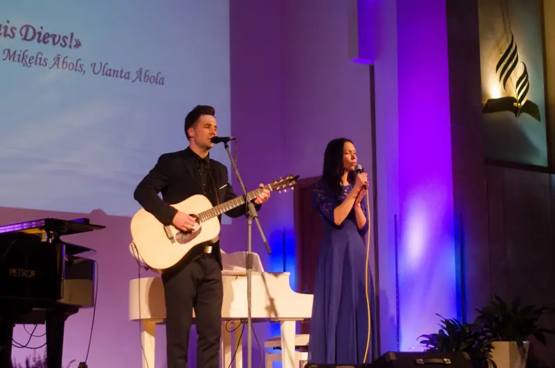 Labdarības koncerts "Mierā"