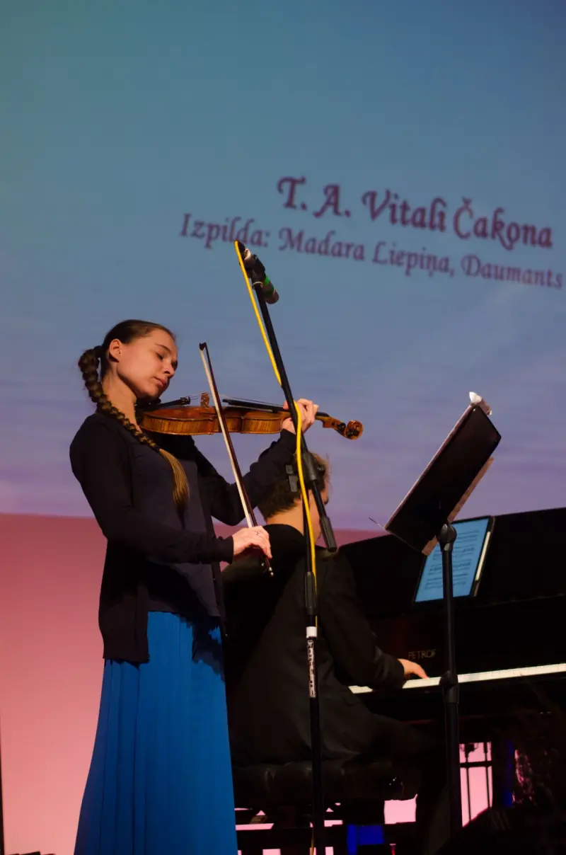 Labdarības koncerts "Mierā"