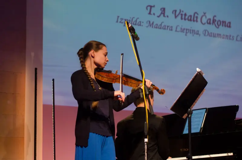 Labdarības koncerts "Mierā"