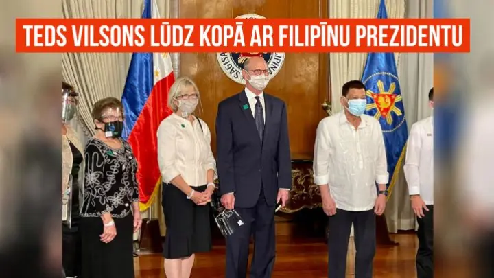 Teds Vilsons lūdz kopā ar Filipīnu prezidentu