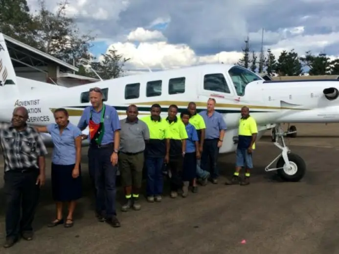 Jauna misijas lidmašīna iesvētīta darbam Papua Jaungvinejā