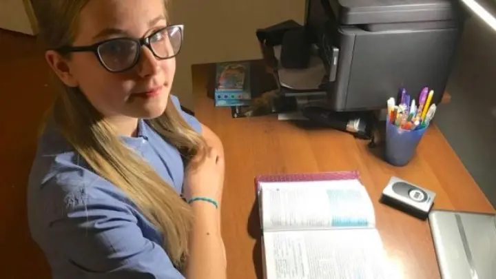 Trīspadsmit gadīga skolniece stāsta par sabata brīnumu Kazahstānā
