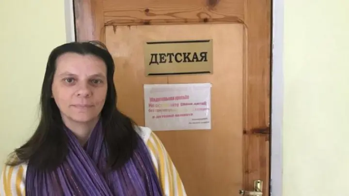 Darba zaudēšanas un nāves draudi neatņem drosmi sabatu ievērojošajai apkopējai